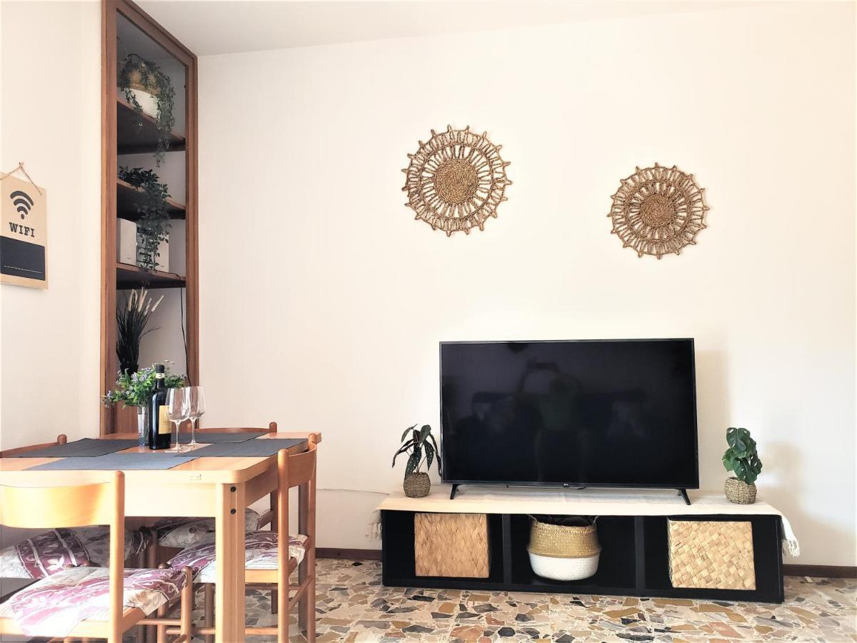 Lovely lake Como view condo in Perledo Esterno foto
