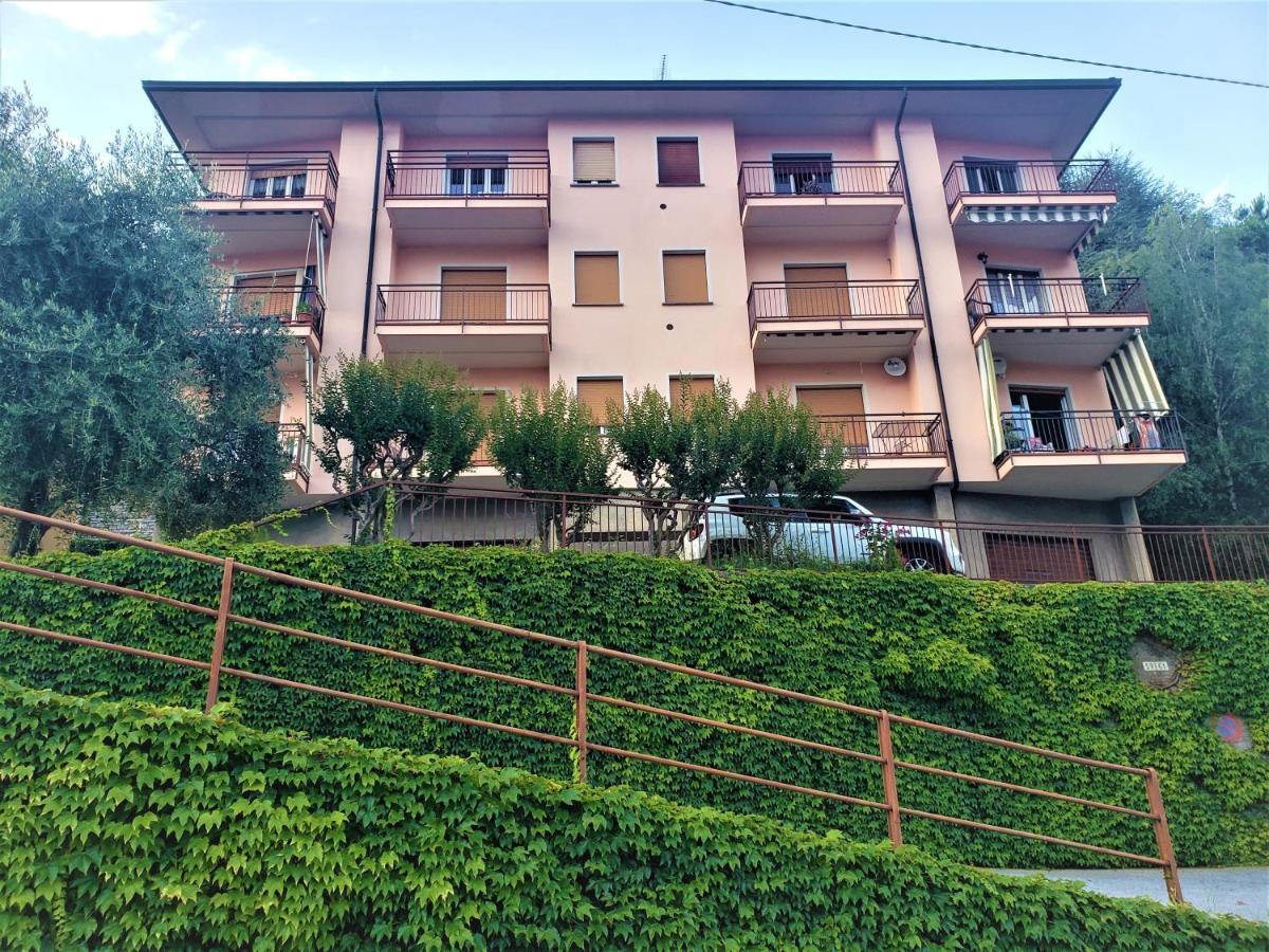 Lovely lake Como view condo in Perledo Esterno foto