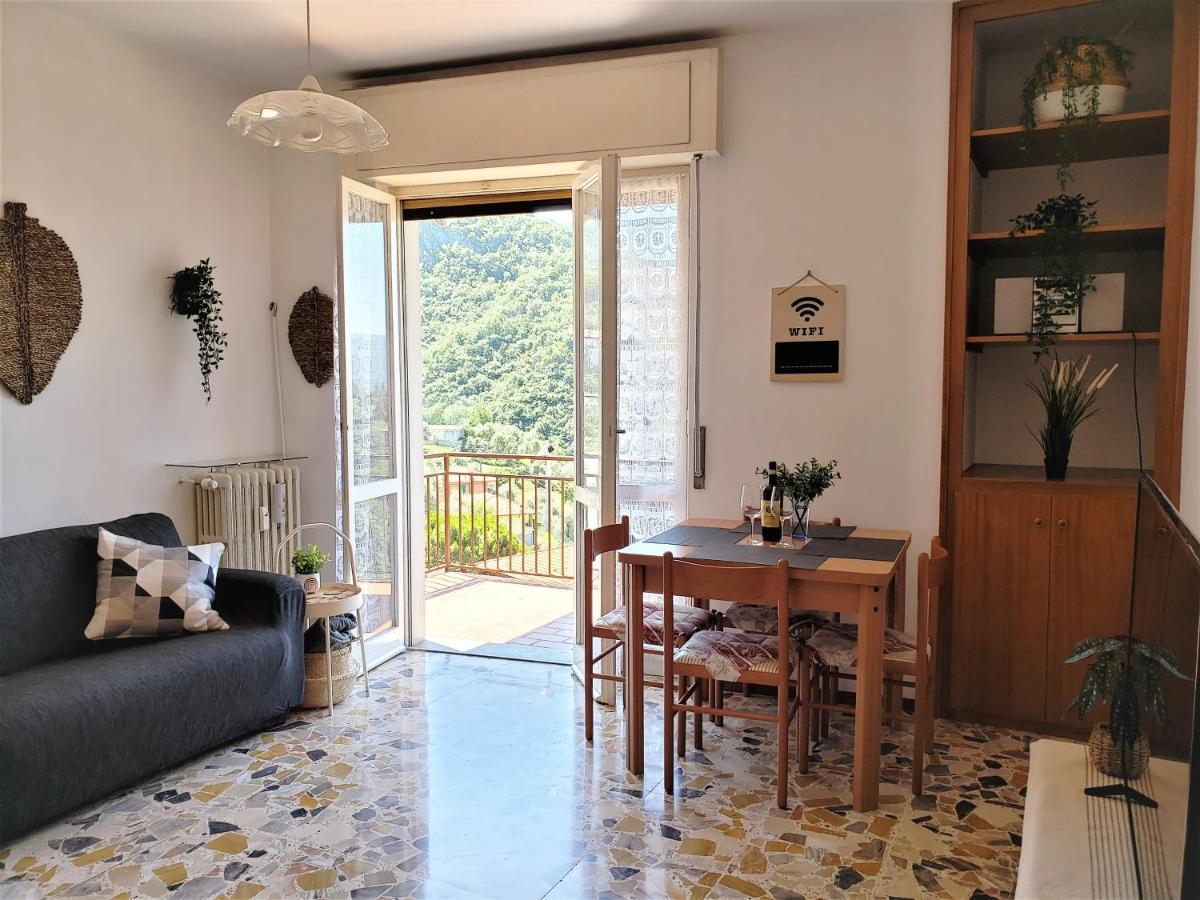 Lovely lake Como view condo in Perledo Esterno foto